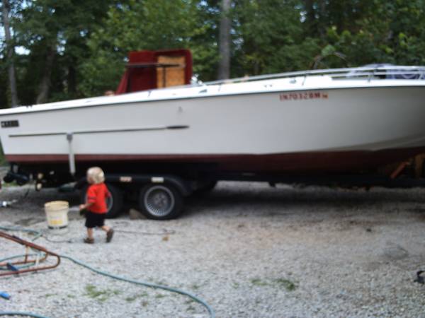 Photo 24 foot searay and trailer $5,900