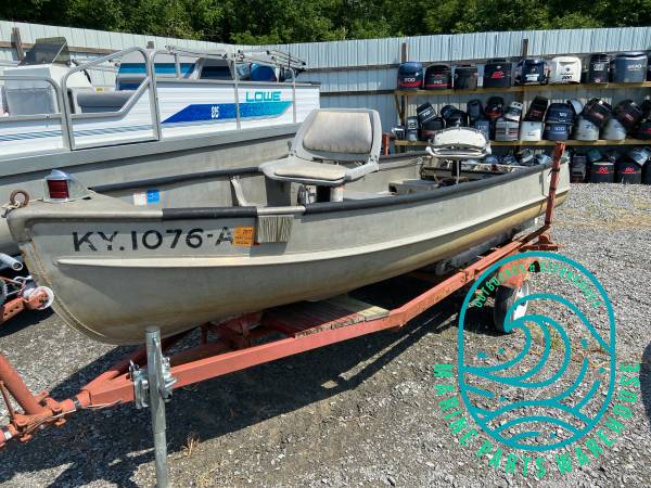 Photo Alumakraft V-Bottom Jon Boat 14 Boat and Trailer $795