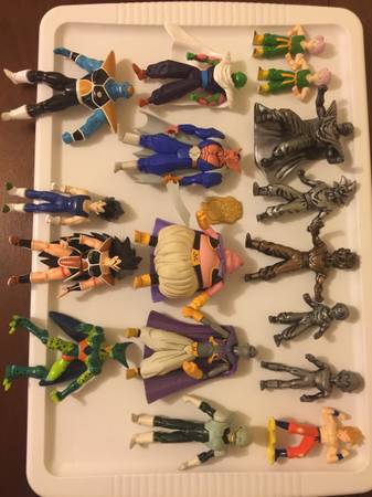 Photo Dragon Ball Z Action Figures, Miniatures Lot $1
