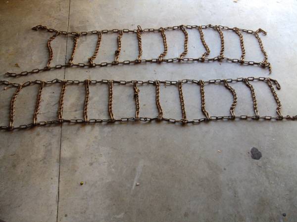 Photo REDUCED to SELL 2 Like New Truck  SUV Tire Chains 75in.x 12in $49