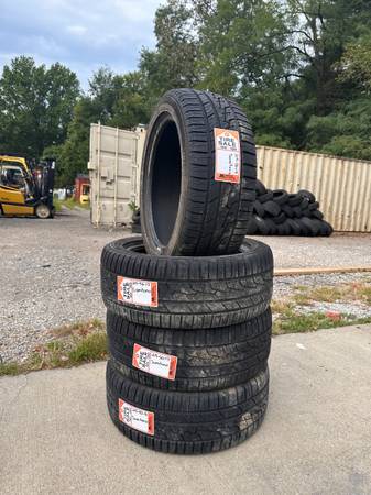 Photo WIDE INVENTORY OF USED TIRE SETSSINGLES $320