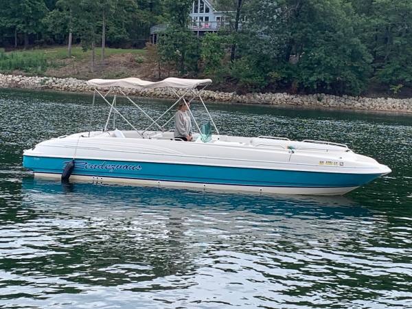 Photo Boat and lift $14,000