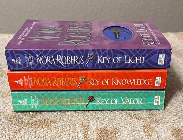 Photo COMPLETE KEY TRILOGY by Nora Roberts (Lot of 3 Books) $5