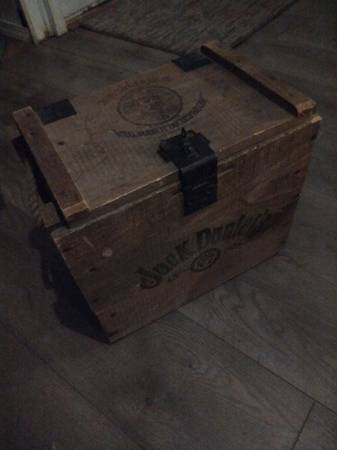 Photo Jack Daniels Whiskey 7 Oak Vintage Wood Crate Box $150