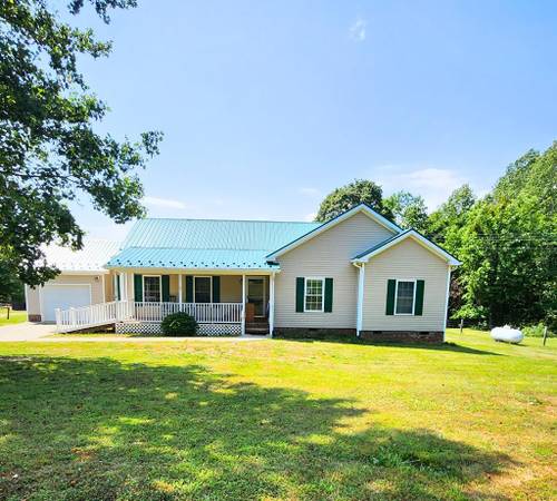 Photo Country Home In Vernon Hill, VA $355,000