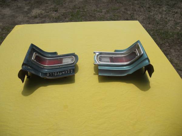 Photo 1966 Chevelle Malibu Fender Extensions with lenses $275