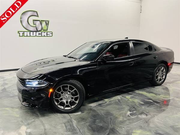 Photo 2017 Dodge Charger SXT Rallye - $24,450 (Jacksonville)