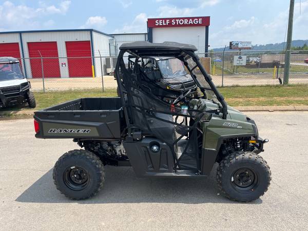 Photo 2023 Polaris 570 Full-Size  Payments as low as $190 a Month $11,999