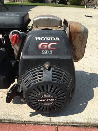 Photo Honda Small Engine $20