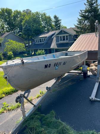 Photo 14 ft Aluminum Rich Fishing Boat Package $450