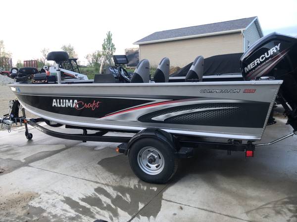 2018 Alumacraft boat $28,750