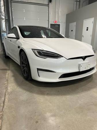 Photo 2022 Tesla Model S Long Range Sedan 4D $72,000