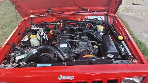 2 Jeep Cherokee XJs 1998 Classic - 2000 Sport Drive, Restore, Parts $1