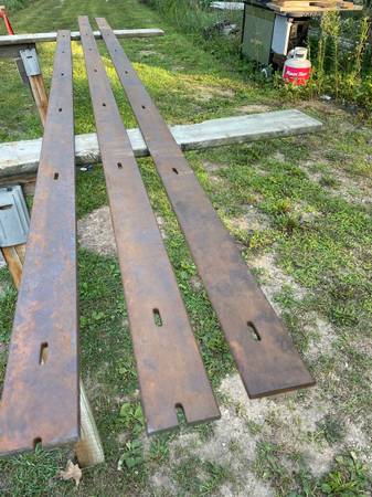 Photo 38 x 3 inch flat Bar Steel, up to 30 Foot lengths $2