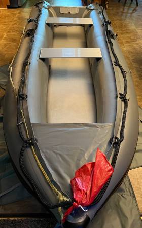 Alaskan fishing kayak $475