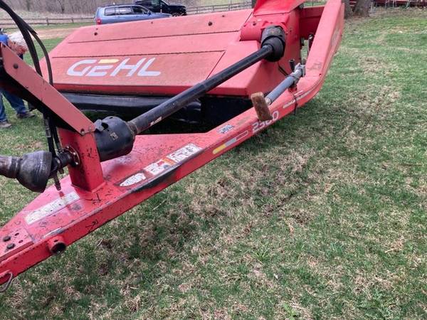 Disc Bine Gehl $4,500 | Garden Items For Sale | Madison, WI | Shoppok