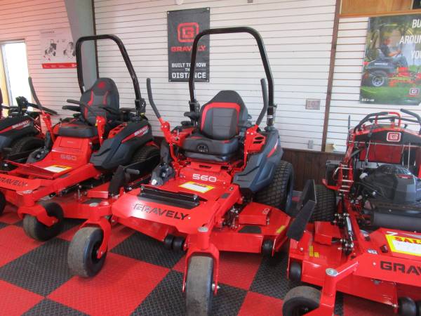 Photo GRAVELY PT 500 SERIES COMMERCIAL ZERO TURN MOWER 60 TO 72 DECK $14,499