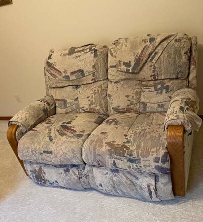 Photo Two Seat Reclining Sofa and Single Seat Sofa Free $70