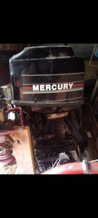 Photo mercury oil injected 40 hp $325