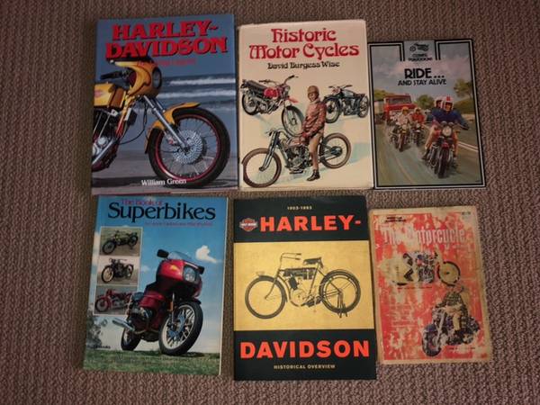 Photo Harley Davidson motorcycle books $5