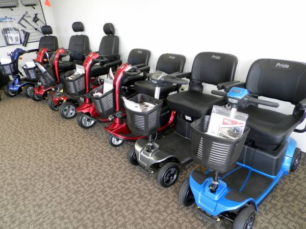 Photo NEW mobility scooters and power wheelchairs IN STOCK