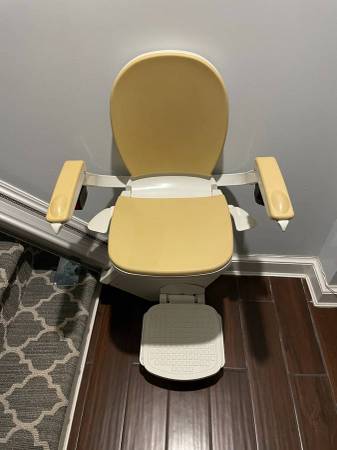 Photo Delivered and Installed Stair Lift Chair Lift $1,995