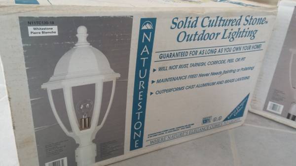 Photo SOLID CULTURED STONE BEAUTIFUL One Light Post Lantern pole light $50