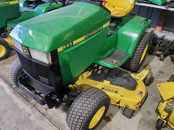 Photo John Deere 445 garden tractor with 60 deck $3,800