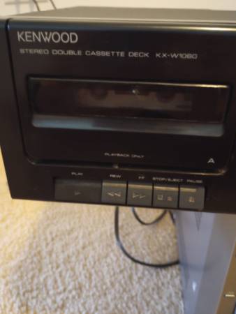 Photo Kenwood KX-W1060 Dual Double Cassette Deck $35