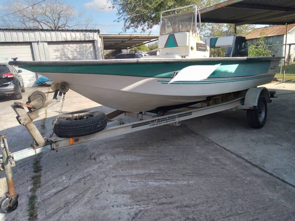 19ft Baymaster boat Yamaha F115 4 stroke $8,400