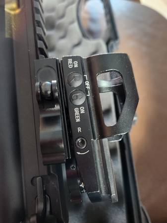 Photo Red Dot for sale. OSPREY GLOBAL $85