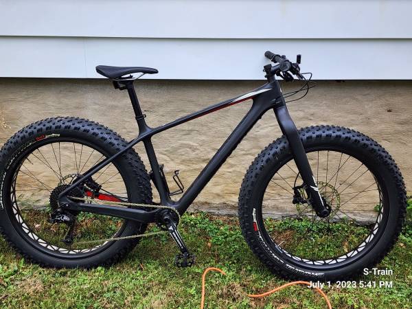 Photo Specialized Fatboy Carbon Frame $1,700