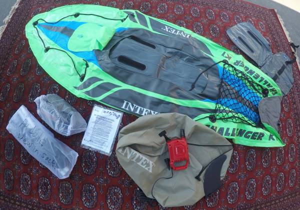 Photo KAYAK INTEX CHALLENGER K1 INFLATABLE, single person, New In BoxSack $55