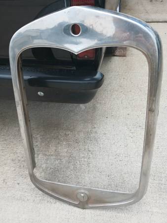 Photo Near Perfect 1930 -1931 Ford Grill Shell $1