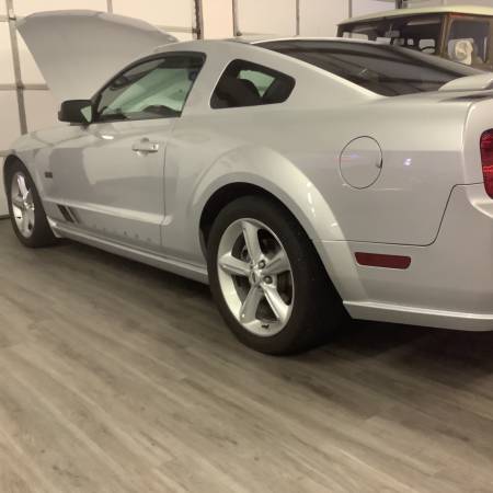 Photo 2008 Saleen Mustang Supercharged - $24,900 (Hot Springs)