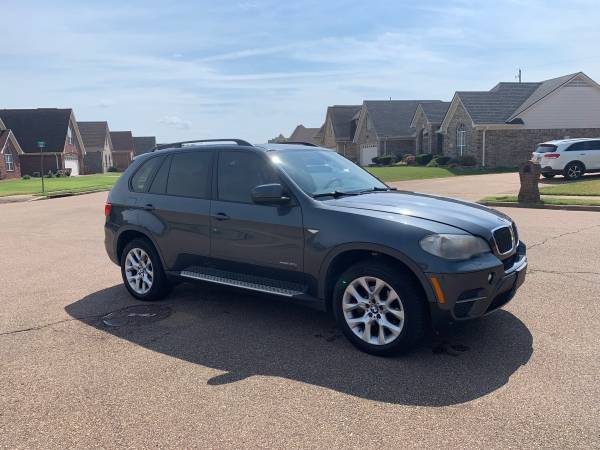 Photo 2011 BMW X5 XDRIVE 35I..MINT CONDITION..LOW MILES.. $5,600