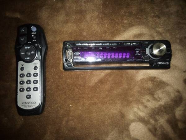 Photo Kenwood pop out car stereo wremote $100