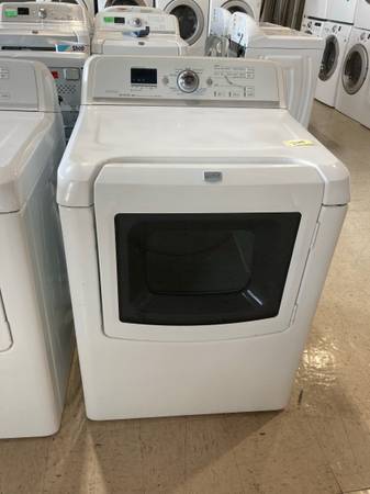 Photo Maytag Bravos 28 7.3 Cu.ft White Side Loading Electric Dryer $349