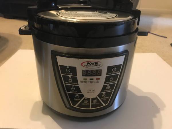 NEW Power Pressure Cooker XL PPC770 6 Quart w Cord Steamer Racks $65