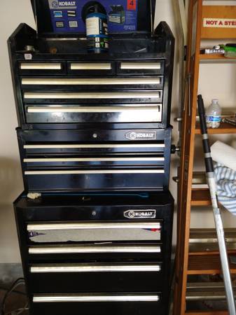 Photo Three section, 13 drawer Kobalt tool chest with tools $500