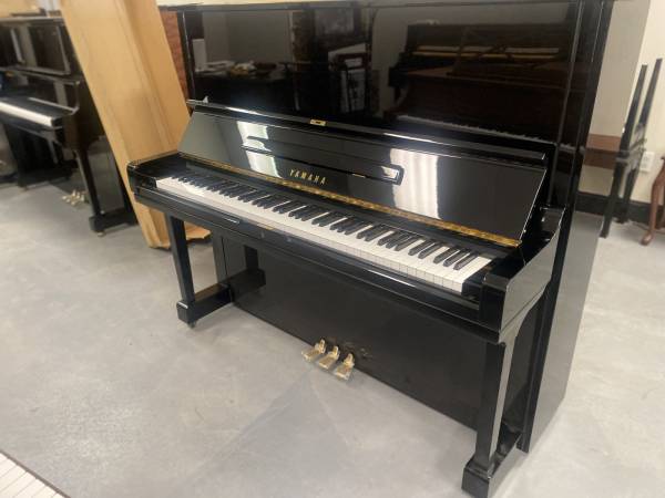 Photo YAMAHA U3 52in. PROFESSIONAL STUDIO PIANO - DELIVERY TUNING INCLUDED $4,950