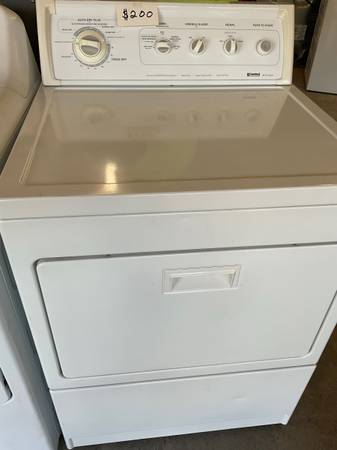 Photo white kenmore elite dryer (only) $200