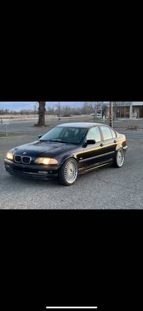 Photo 1999 BMW 323i Sedan $7,500