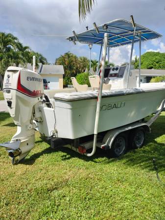 Photo 1985 19 ft 4 in ROBALO $14,000