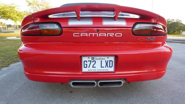 Photo 2002 Camaro SS Tail Lights - Pair $400