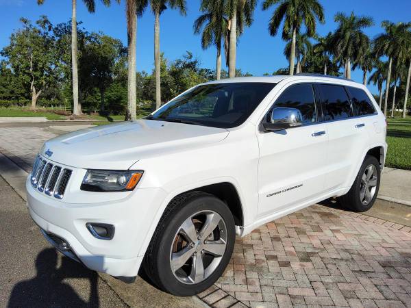 2014 Jeep Grand Cherokee Overland Sport Utility 4D - In-House Financi $17,600