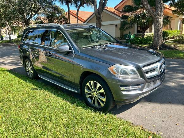 Photo 2014 MERCEDES BENZ GL450 CLEAN TITLE LOW MILES 60K REAL FULL PRICE  $17,990