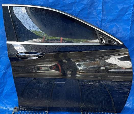 Photo 2017 2018 2019 INFINITI QX30 FRONT RIGHT SIDE DOOR ASSEMBLY BLACK(KH3) $1