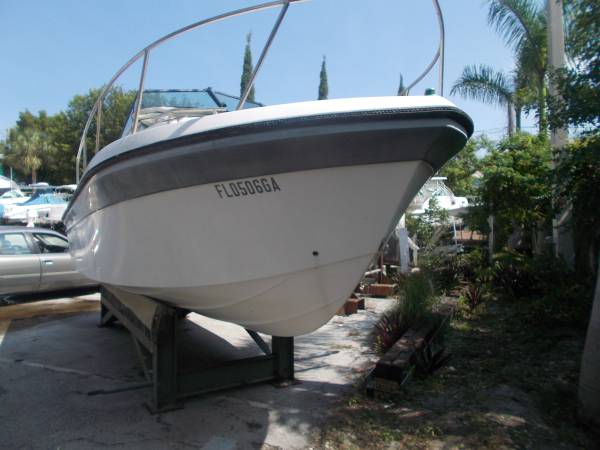 22 Sportcraft Boat, Motor,  Trailer PROJECT $1,800