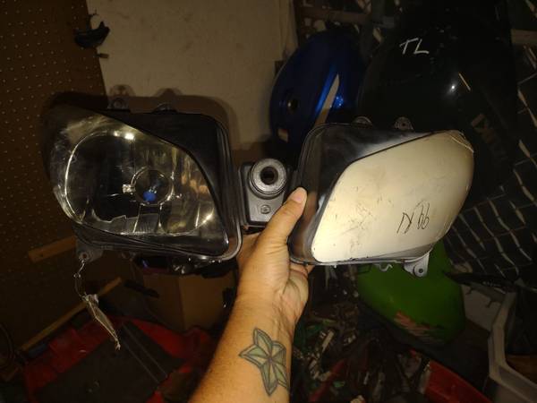 Photo 98 99 Yamaha R1 YZF 1000 Headlight Head Light Headl L $80